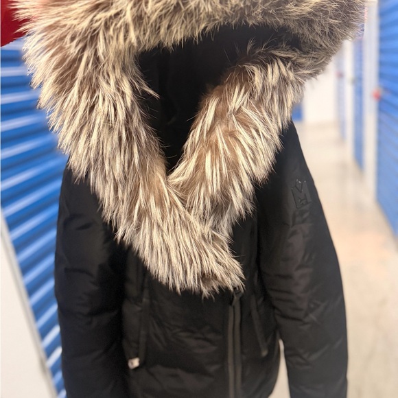 Women’s Mackage Black Puffer Coat with Natural Fur Trim - Picture 8 of 8